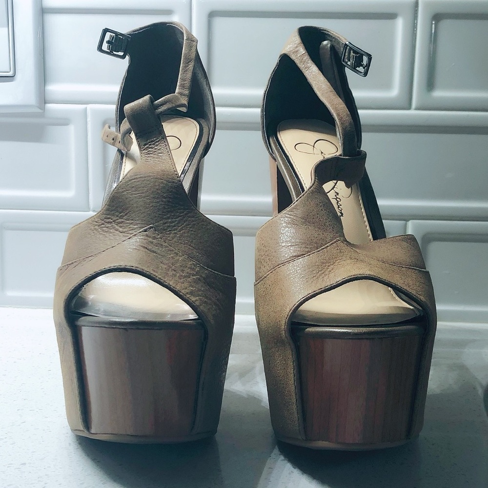 Jessica Simpson Dany Platform Heel